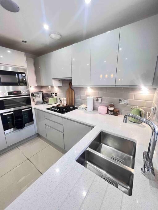 Stunning Home In Astley Tyldesley Ngoại thất bức ảnh