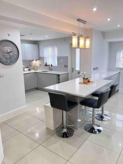 Stunning Home In Astley Tyldesley Ngoại thất bức ảnh